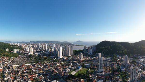 Santa Catarina conquista o topo da migração no Brasil, com qualidade de vida e segurança