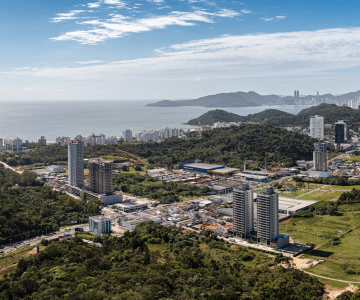 Itajaí é a 4ª cidade do país com a maior valorização imobiliária