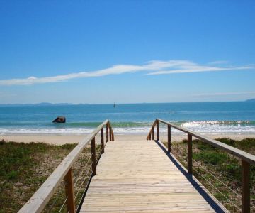 Praia Brava: revitalização de Norte a Sul, em harmonia com a natureza